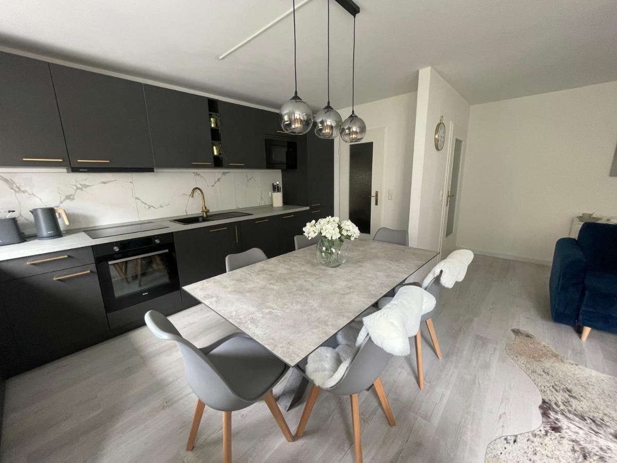 Luxus Apartment Am Fremersberg - Zentral - Mit Sauna & Badewanne Baden-Baden Eksteriør billede