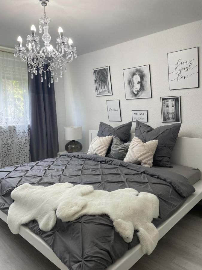 Luxus Apartment Am Fremersberg - Zentral - Mit Sauna & Badewanne Baden-Baden Eksteriør billede