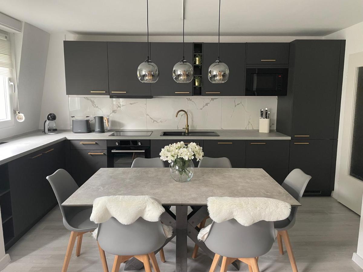 Luxus Apartment Am Fremersberg - Zentral - Mit Sauna & Badewanne Baden-Baden Eksteriør billede